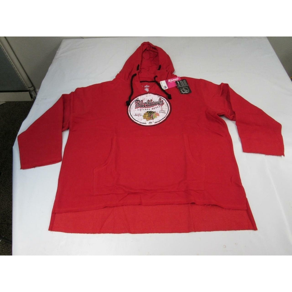 Chicago Blackhawks Womens Plus Size 2X Majestic Red Hoodie Image 2