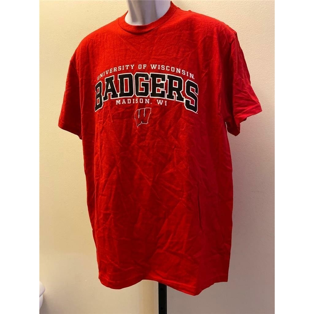 Wisconsin Badgers Mens Size L Large Red Shirt Image 2