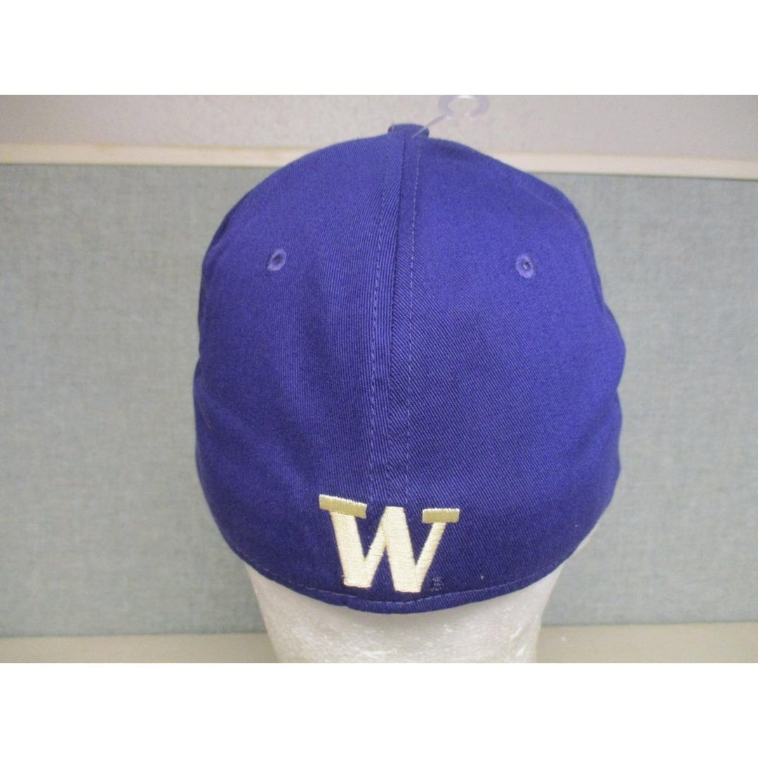 Washington Huskies Mens Size OSFA Flex Fit NIKE Cap Hat MSRP 25 Image 4