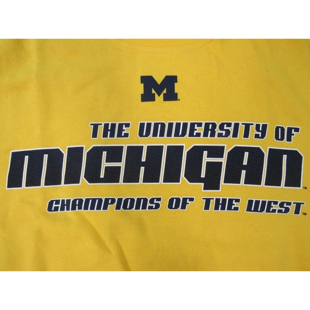 University of Michigan Mens Size L Large Majestic Yellow Sweatshirt Image 3