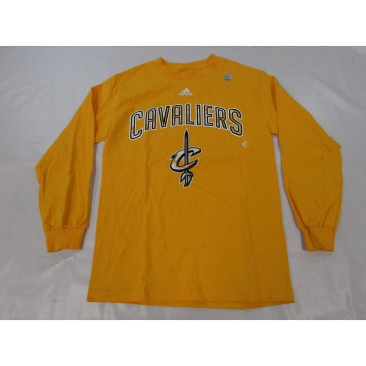 Cleveland Cavaliers Mens Size S Small Yellow Long Sleeved Shirt Image 1