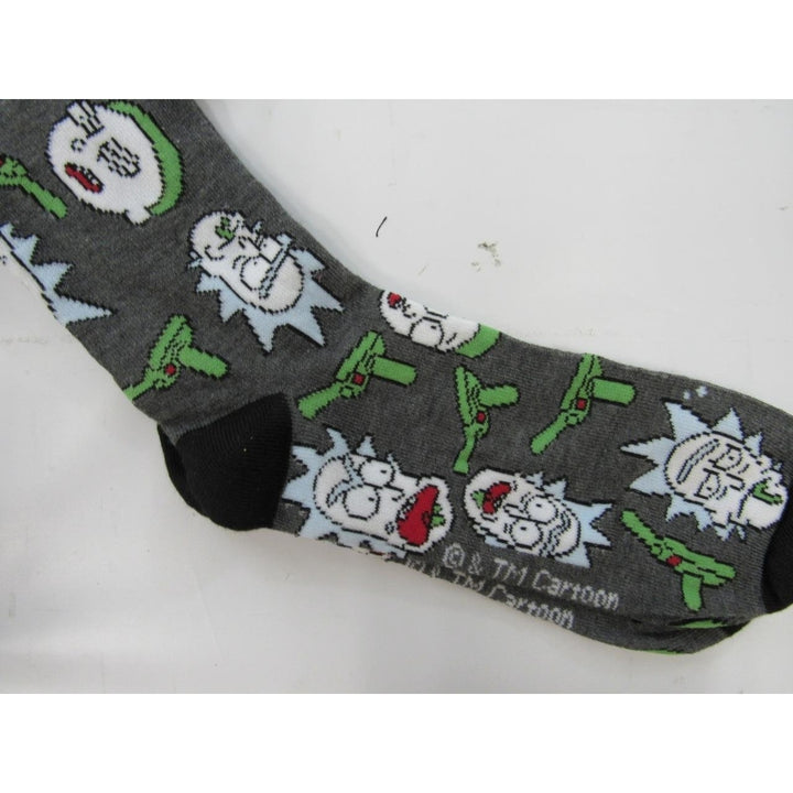 Rick and Morty Mens Sizes 6-12 OSFA Crew Socks and Bandana Image 6