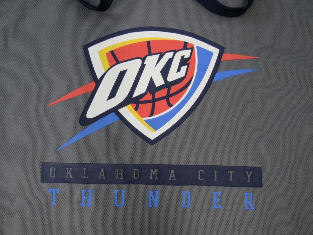 Oklahoma City Thunder Mens Size L Large Polyester TX3-Warm Gray Hoodie Image 3