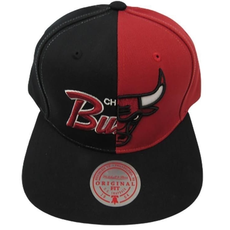 Chicago Bulls Mitchell and Ness Mens Size OSFA Snapback Flatbrim Split Hat Image 1