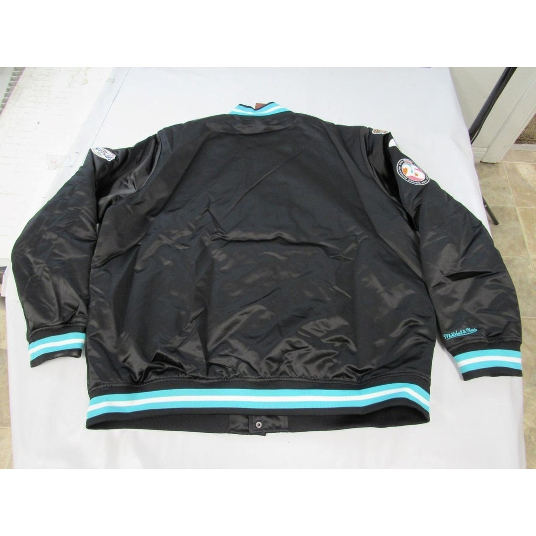 5X Champs San Antonio Spurs Mens 4XL Mitchell and Ness Heavy SatinSnap Jacket 175 Image 2