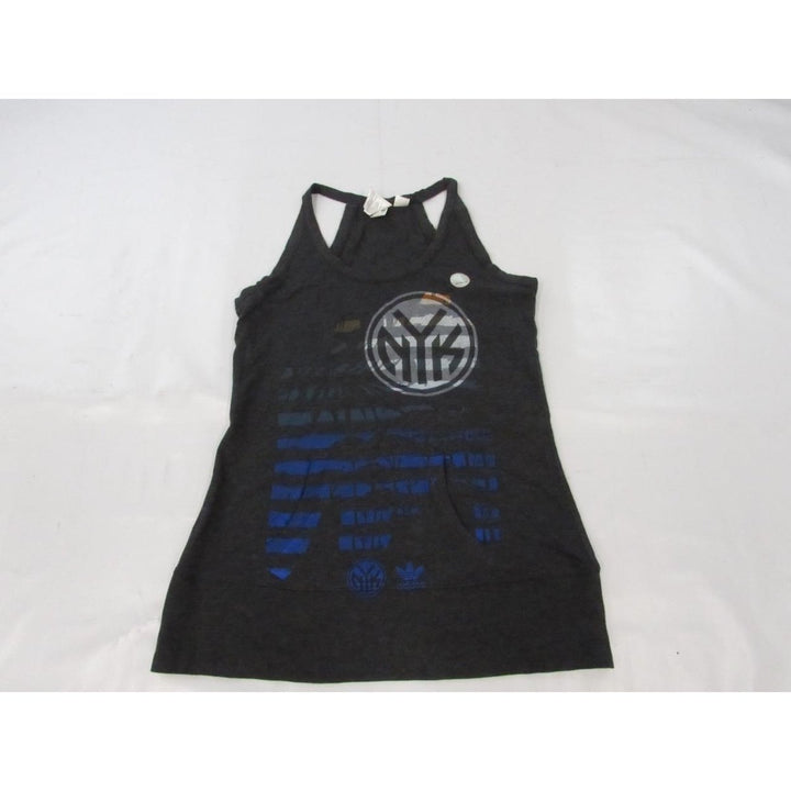 York Knicks Womens Size S Small Gray Tank Top Adidas Shirt w/MIddle Pocket Image 3