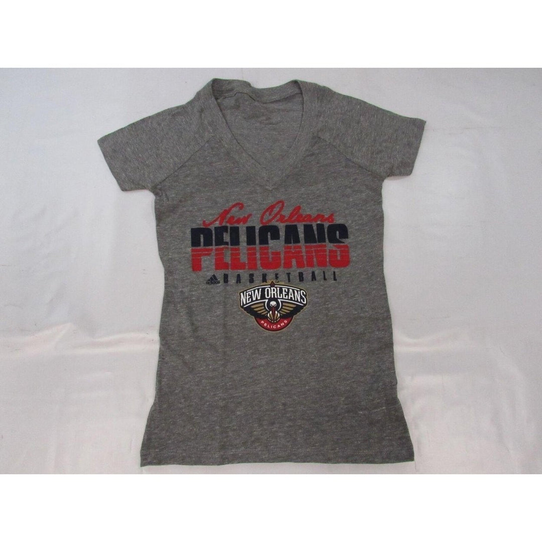 Orleans Pelicans Basketball Womens Size S Small Gray V-Neck Adidas Shirt Image 4