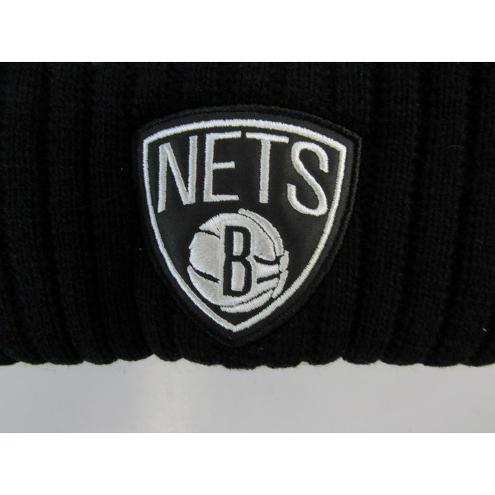 Brooklyn Nets Mens OSFA Mitchell and Ness Reflective Cuffed Thick Knit Beanie 25 Image 3