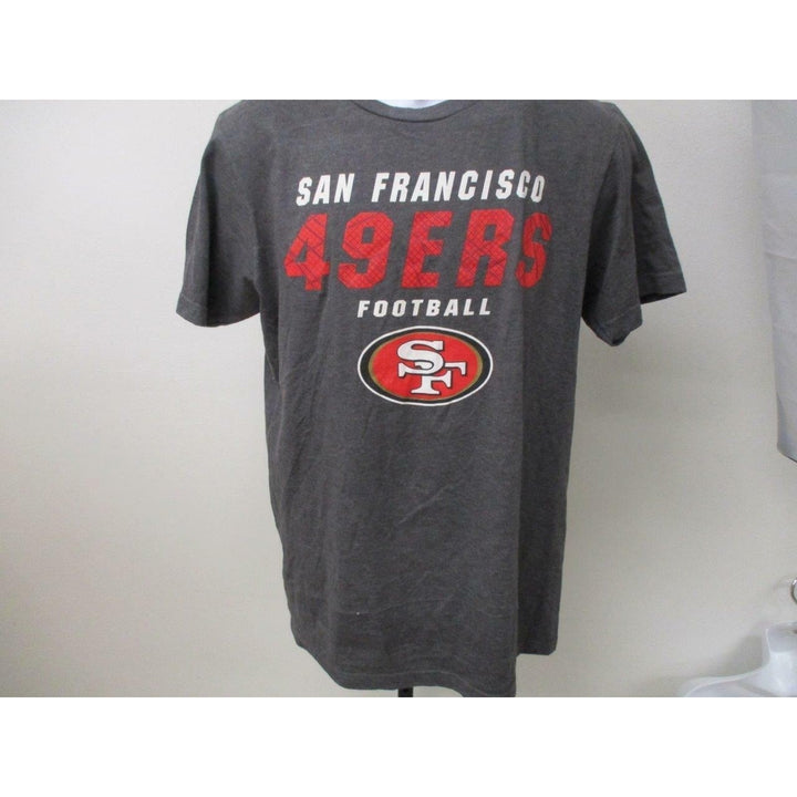 San Francisco 49ers Mens Size S Small Majestic Gray Shirt MSRP 28 Image 2