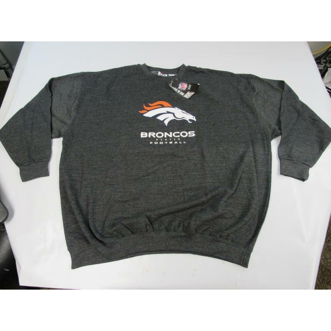 Denver Broncos Mens Size 5XL Majestic Gray Sweatshirt Image 6