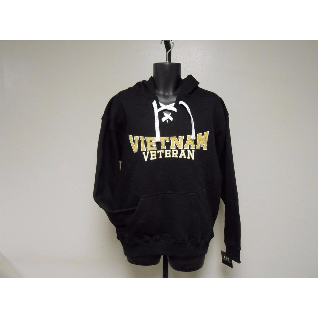 Vietnam Veteran MENS SIZE M Medium Hoodie Image 1