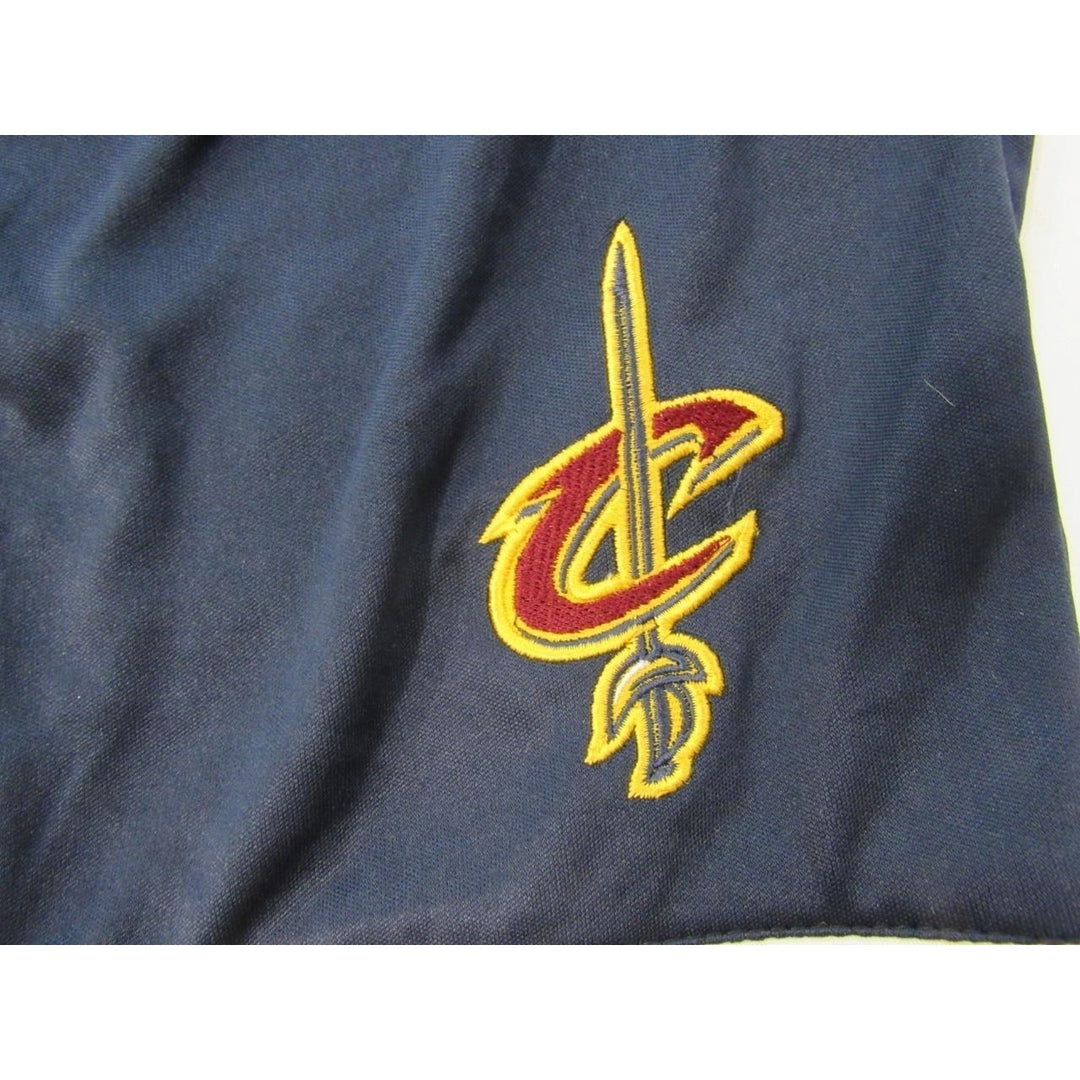 Cleveland Cavaliers Mens Size XL Majestic Navy Blue Shorts 40 Image 3