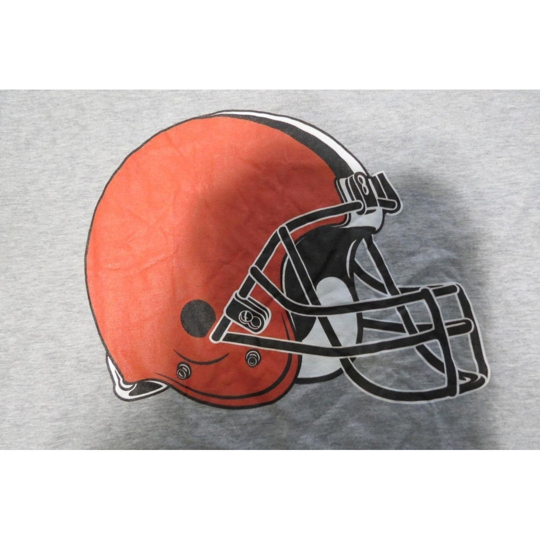 Cleveland Browns 24 Nick Chubb Mens Size L Large Gray Shirt Image 3