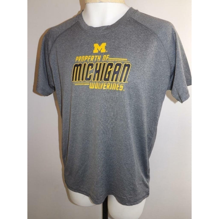 Michigan Wolverines Youth Size 18/20 XL XLarge Polyester Performance Shirt Image 2