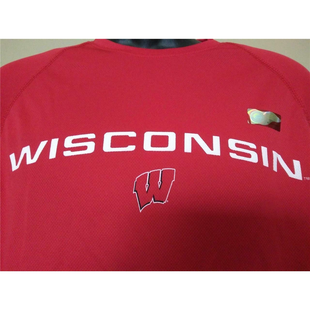 Wisconsin Badgers Mens Size M Medium Red J. America Athletic Shirt Image 2