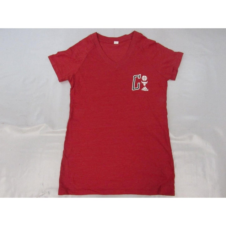 Chicago Bulls Womens Size L Large Red V-Neck Adidas Shirt Image 3