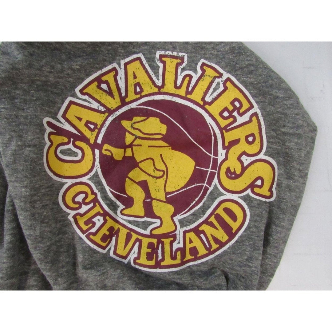 Cleveland Cavaliers EST 1970 Womens Size M Gray Full-ZIp Jacket Hoodie Image 4