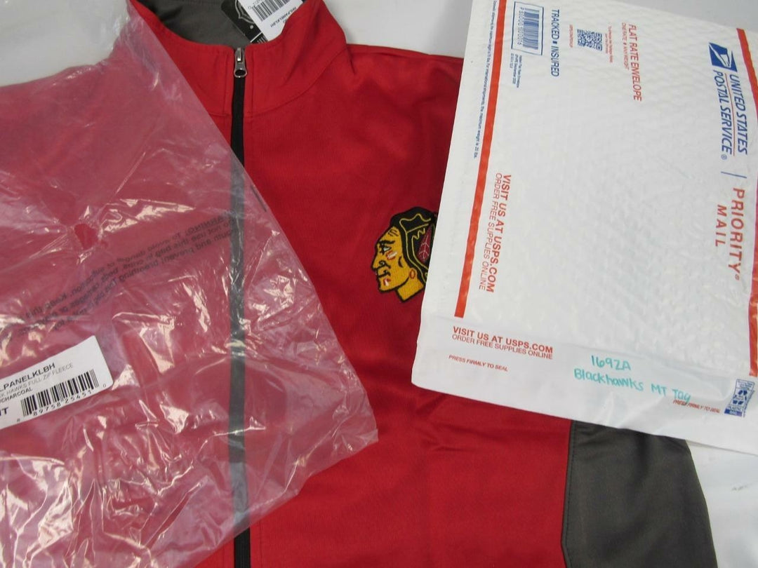 Chicago Blackhawks Mens Size M Medium-Tall Red Majestic Full Zip Track Jacket Image 6