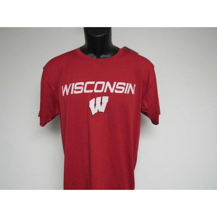 Wisconsin Badgers Mens Size M Medium Polyester Performance Shirt 32 Image 2