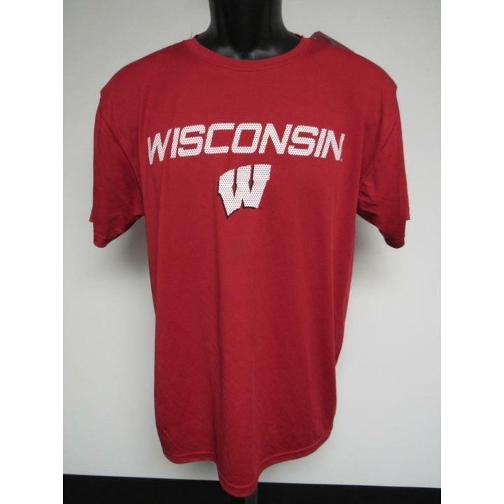 Wisconsin Badgers Mens Size M Medium Polyester Performance Shirt 32 Image 3