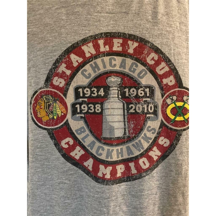 Chicago Blackhawks Mens Size M Medium Gray Shirt Image 3