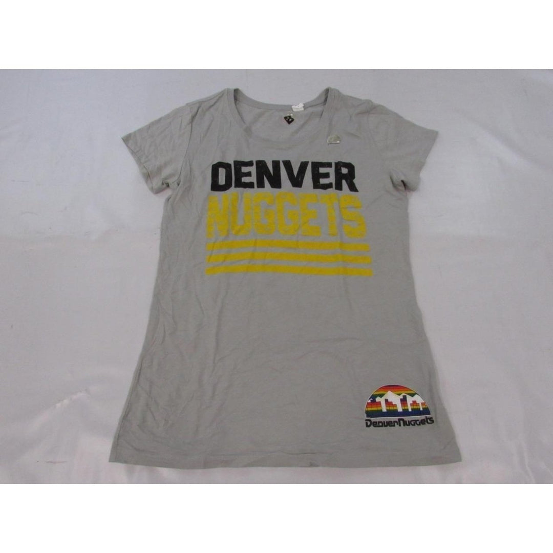 Denver Nuggets Womens Size L Large Gray Distressed Shirt Image 2