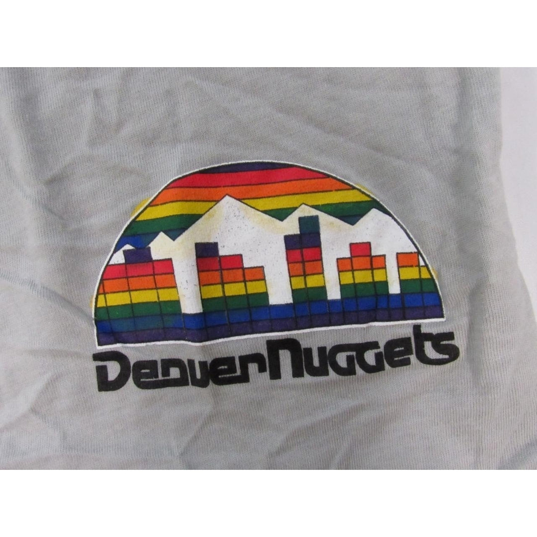 Denver Nuggets Womens Size L Large Gray Distressed Shirt Image 4