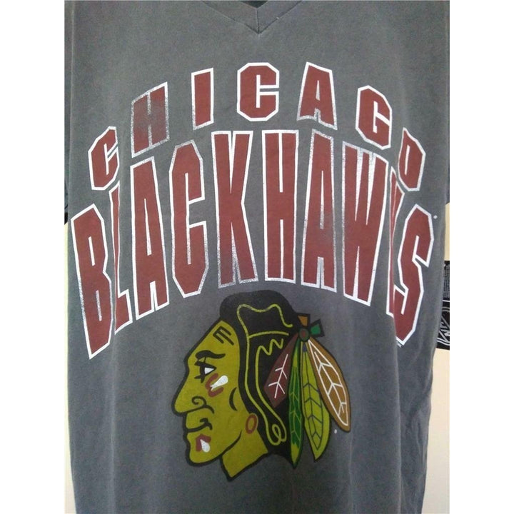 Chicago Blackhawks Mens Size M Medium Gray GIII Shirt Image 2