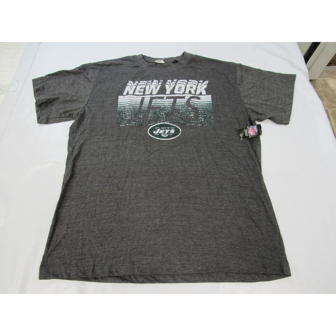 York Jets Mens Size 2XL Heathered Gray Majestic Shirt with Distressed Text Image 1