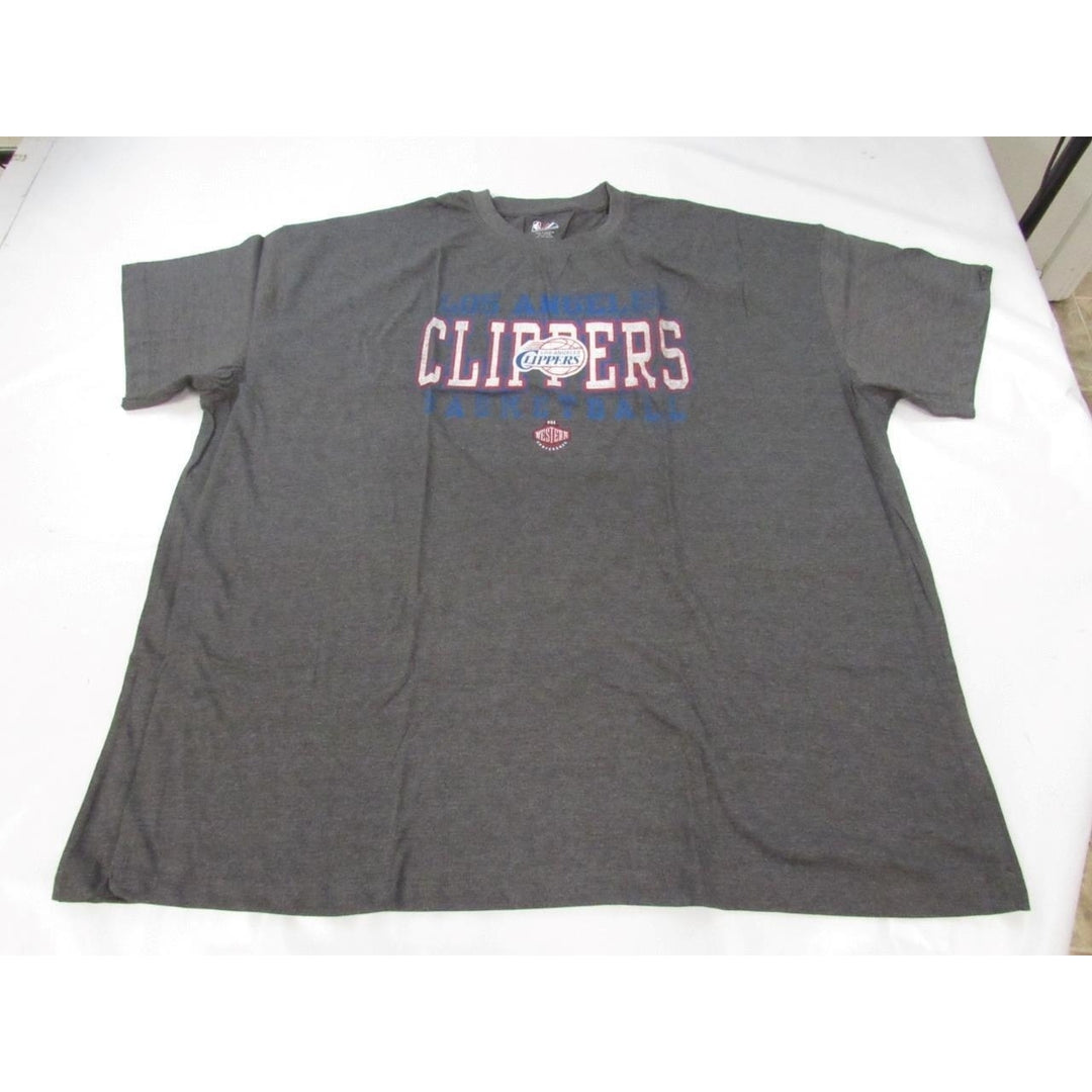 Los Angeles Clippers Mens Size 5XL Majestic Gray Distressed Shirt Image 4