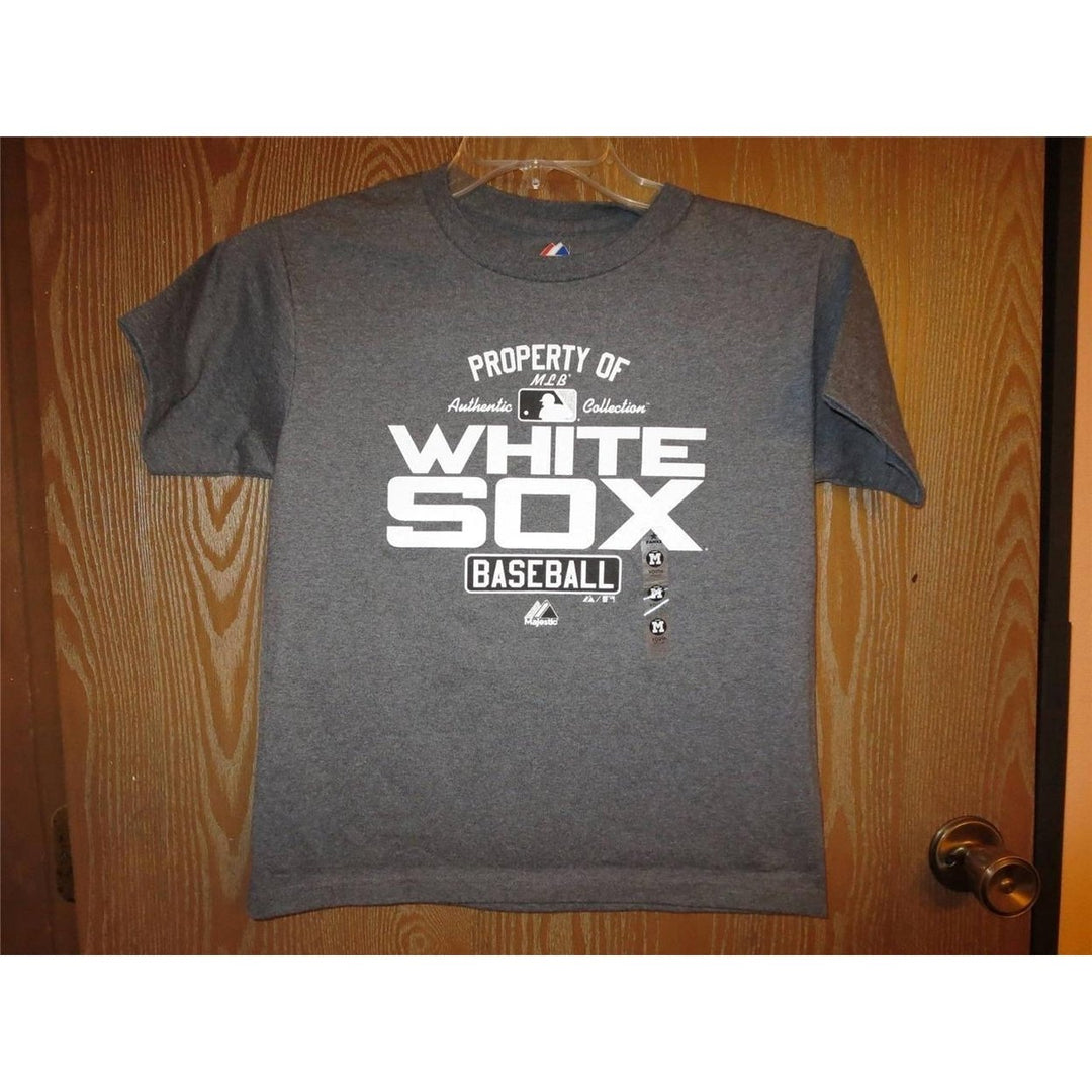 Majestic "Property of" Chicago White Sox Youth Medium (M) Shirt Image 1