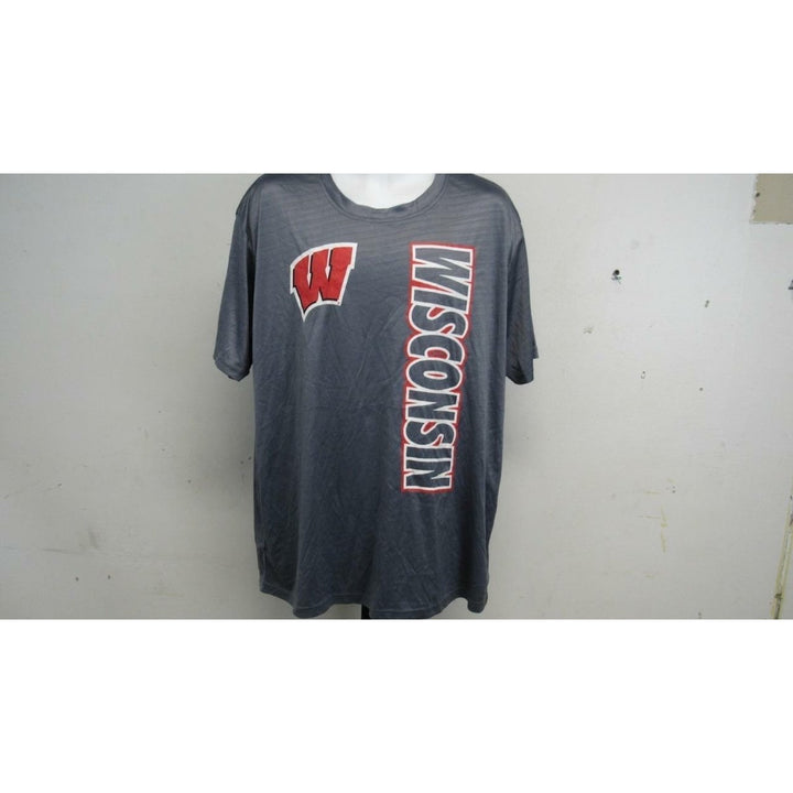 Wisconsin Badgers Womens Size XL XLarge Gray Polyester Athletic Shirt Image 2