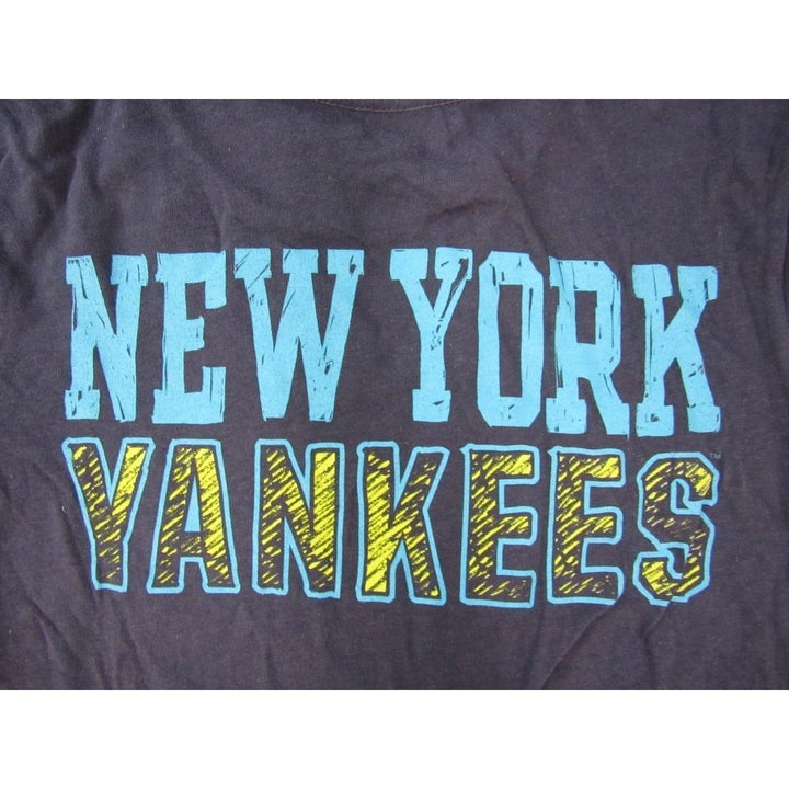 York Yankees Youth Size XL XLarge (18/20) Navy Blue Shirt 22 Image 4