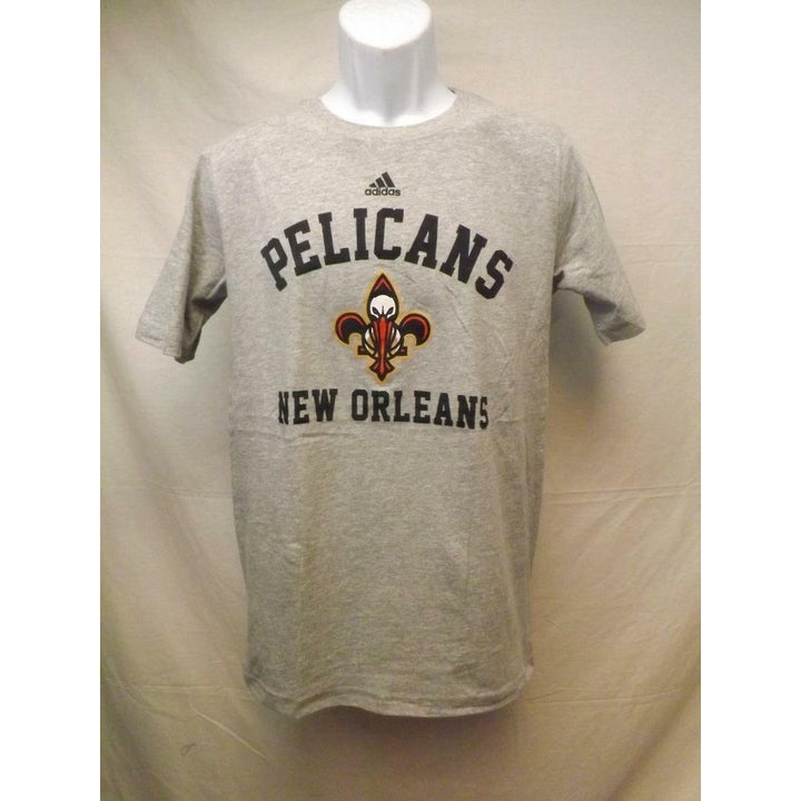 Orleans Pelicans adidas Youth Size XLarge XL 18 Grey Shirt Image 1