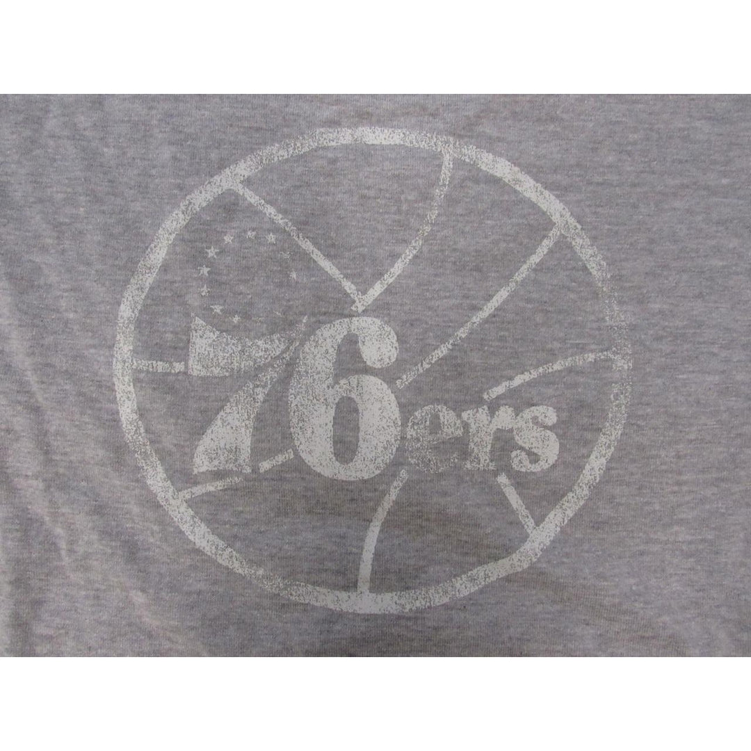 Philadelphia 76ers Women Size S Small Light Gray Adidas Scoop-Neck Shirt Image 4