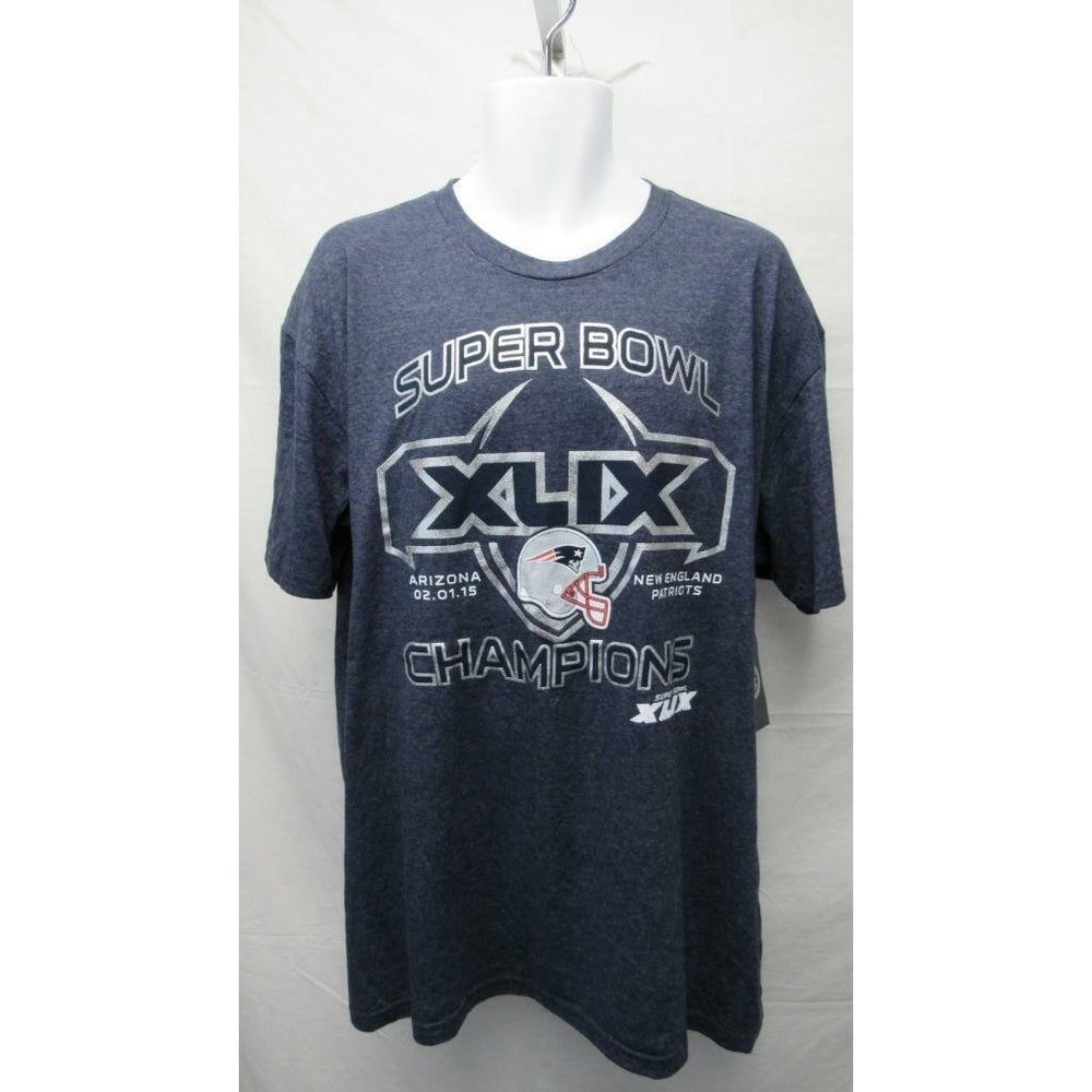 Super Bowl XLIX England Patriots Mens Size 2XL 2XLarge Blue Shirt Image 2