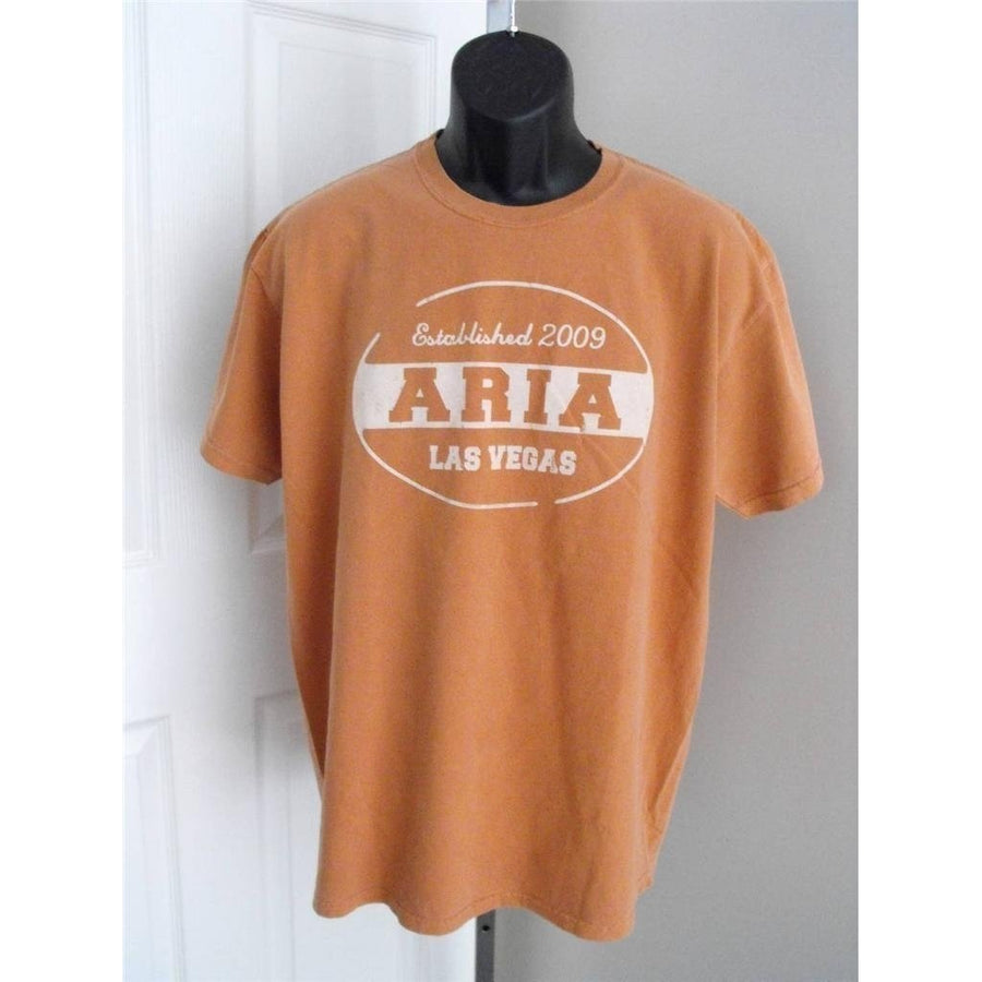 Aira Hotel Las Vegas Mens Medium T-Shirt Image 1