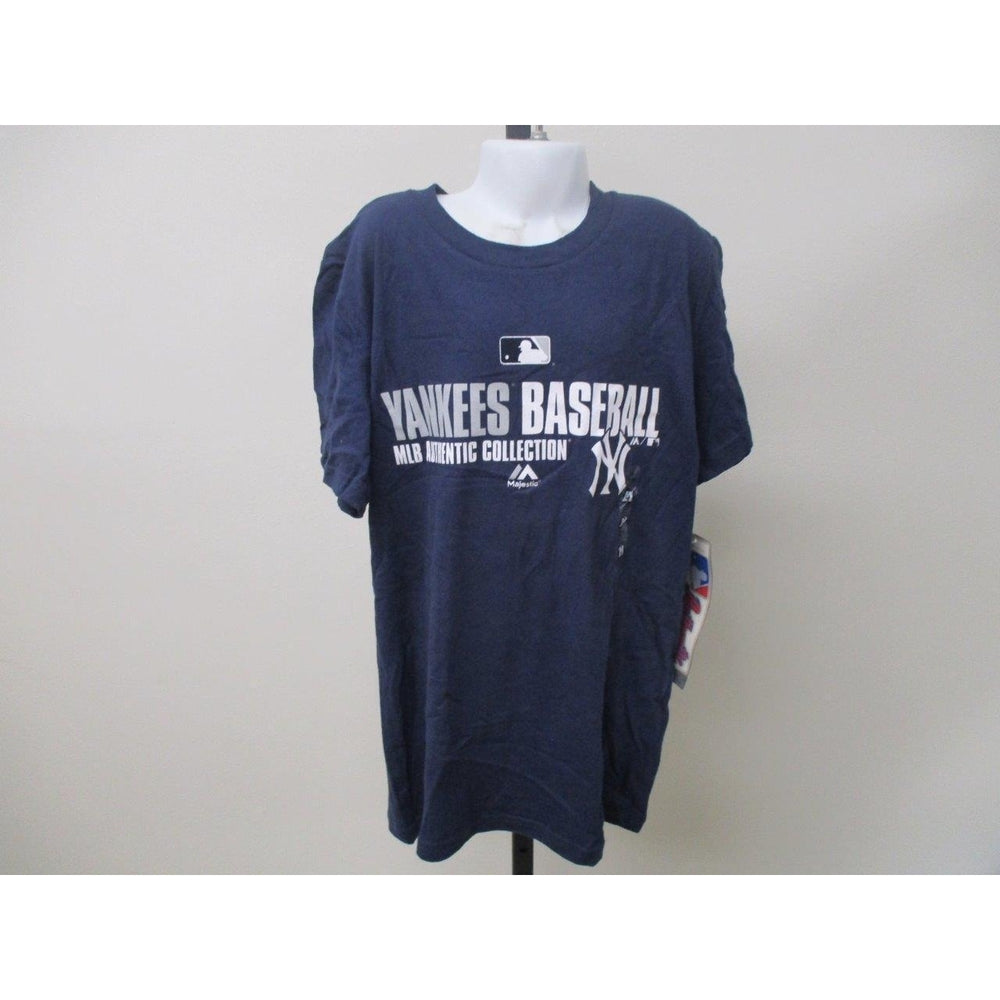 York Yankees Youth Size M Medium 10/12 Majestic Blue Shirt MSRP 22 Image 2