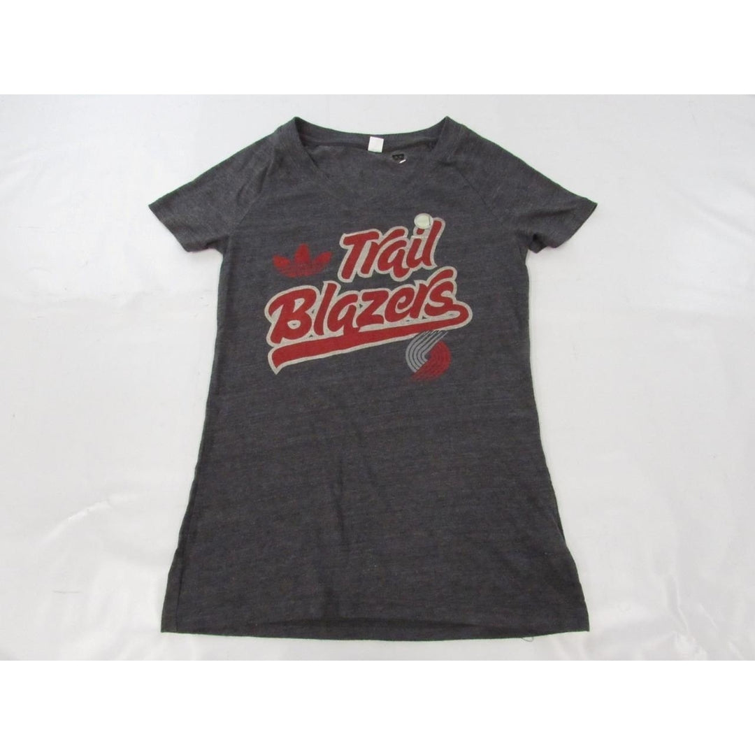 Portland Trailblazers Women Size M Gray Adidas V-Neck Shirt Image 2