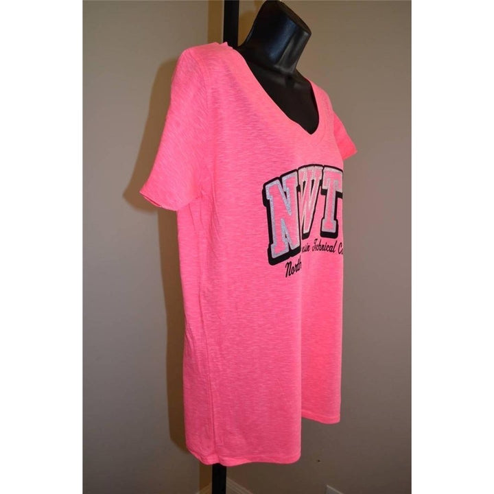 Northeast Wisconsin Technical College WOMENS 2XLARGE 2XL Pink Shirt Image 3