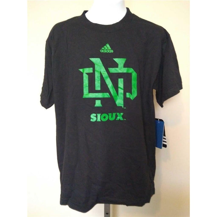 Minor Flaw UND North Dakota Youth Size L Large Black Adidas Shirt Image 1