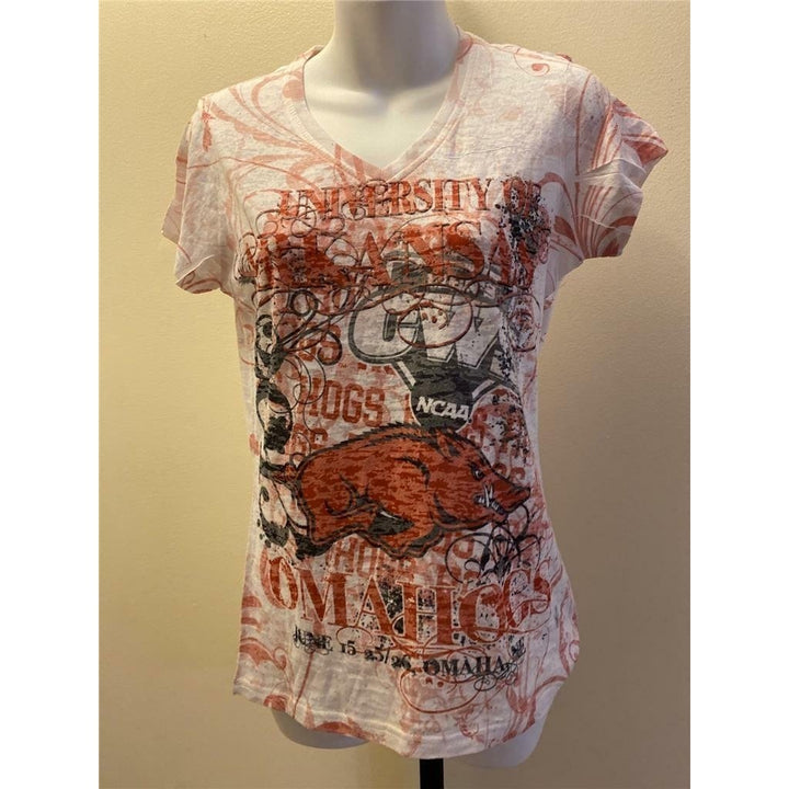 Arkansas Razorbacks Womens Size M Medium White Shirt Image 2