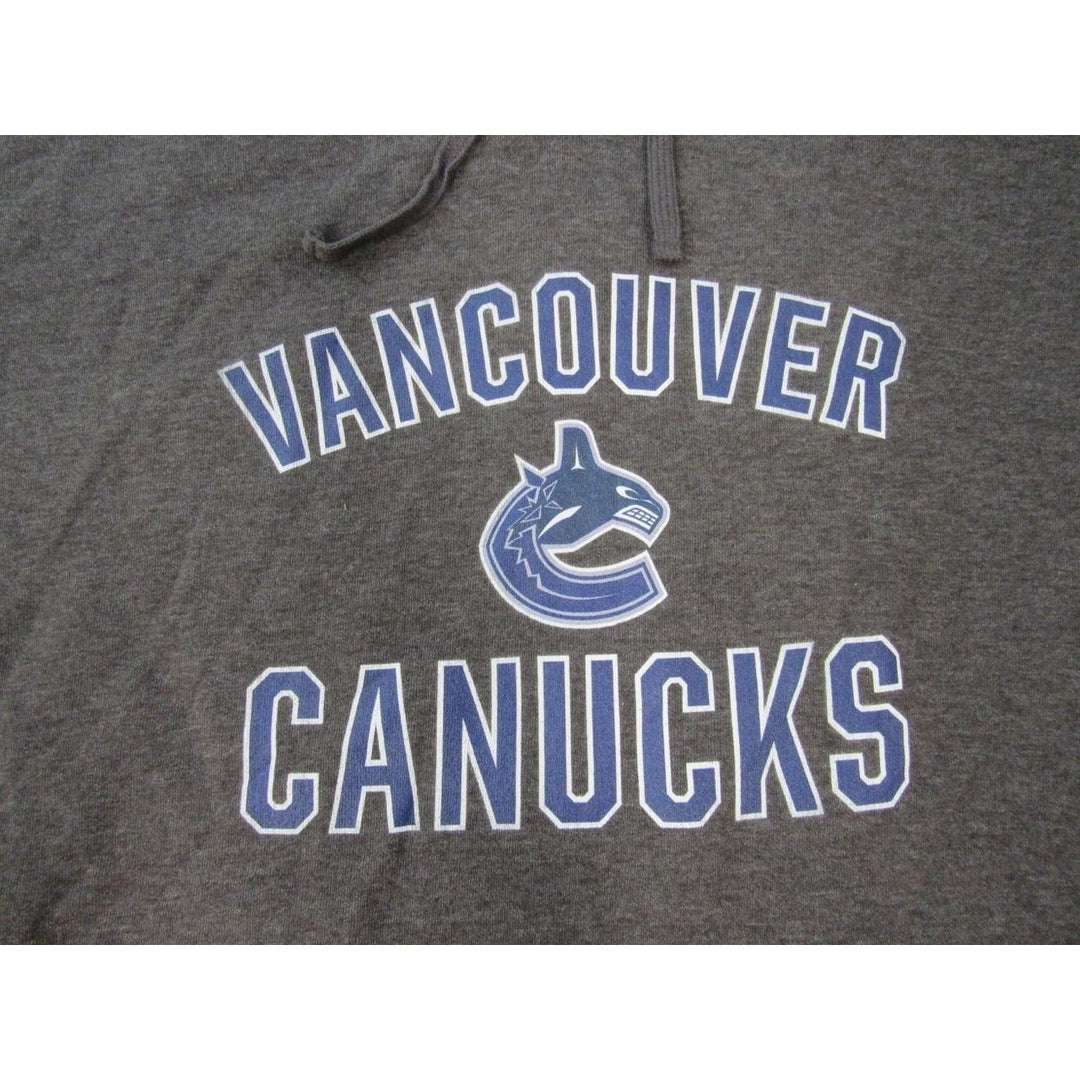 Vancouver Canucks Mens Size 4XL 4XLarge Gray Hoodie Image 3