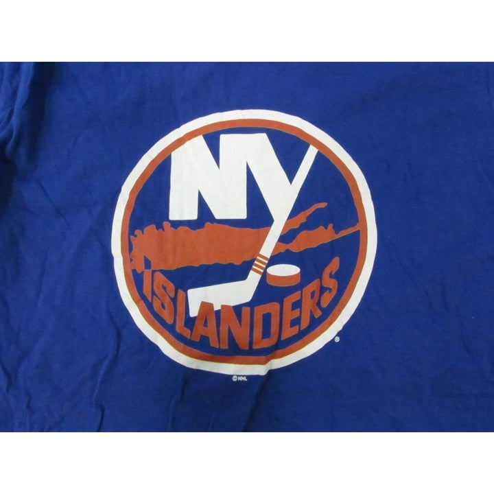 York Islanders 13 Mathew Barzal Mens Size M Medium Blue Shirt Image 3