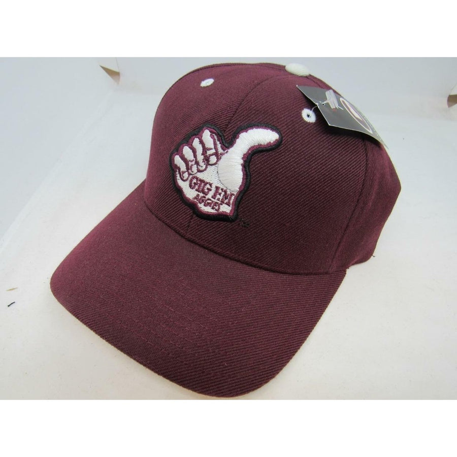 -Minor-Flaw Texas AandM Aggies Gig Em Mens Size 7 Maroon Fitted Hat Image 1