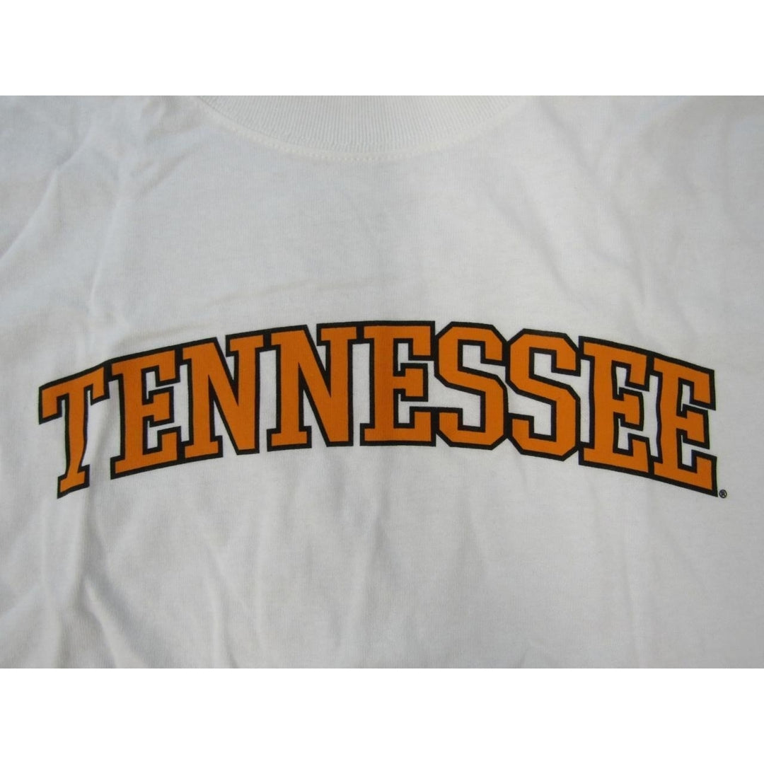 University of Tennessee Mens Size XL XLarge White Shirt 18 Image 3