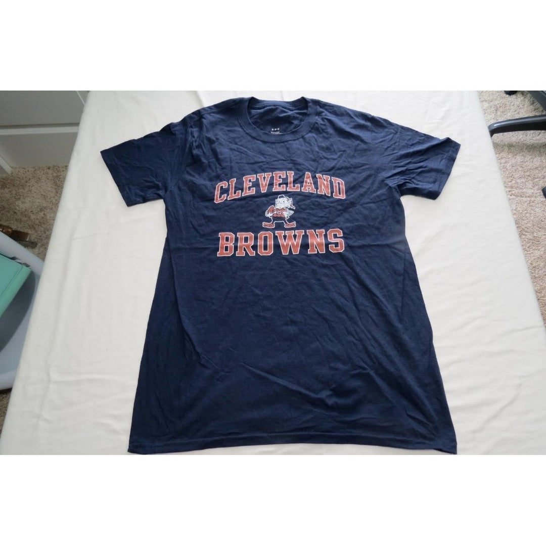 Cleveland Browns Mens Size M Medium Navy Blue Shirt Image 1