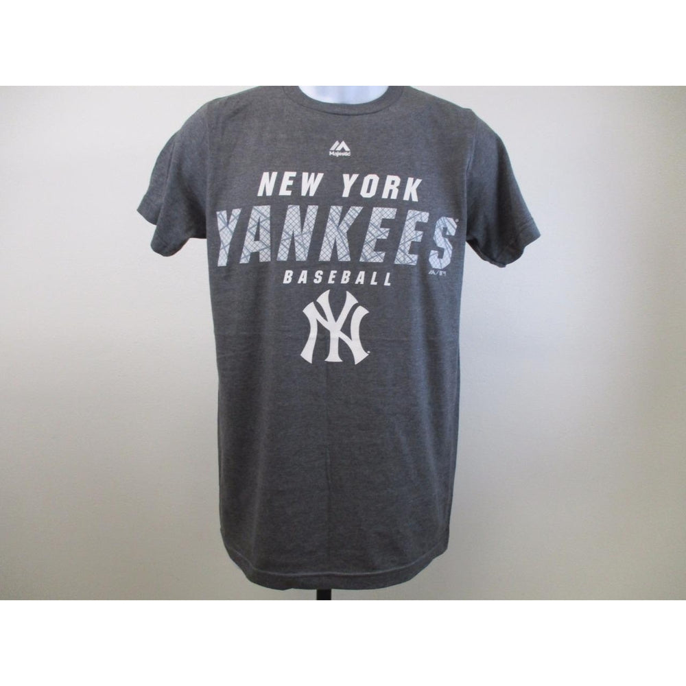 NY York Yankees Baseball Mens Size S Small Majestic Shirt 26 Image 2