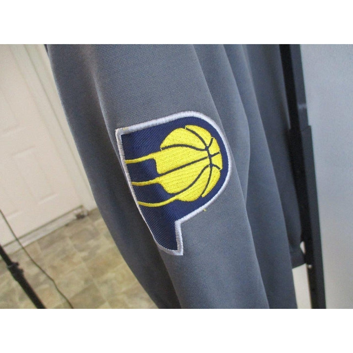 Indiana Pacers Youth Size XL XLarge 18/20 Majestic Gray Hoodie MSRP 50 Image 3