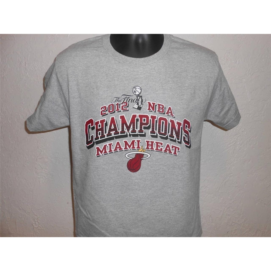 MIAMI HEAT 2012 NBA CHAMPIONS YOUTH LARGE GRAY SHIRT 35SY Image 1